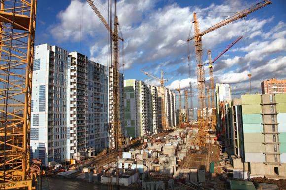 Застройщики назвали условия для строительства 120 млн кв м жилья в год.